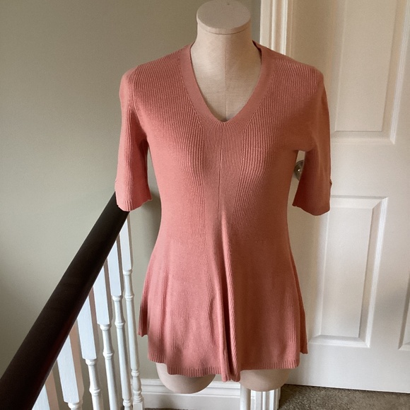3/$40 Dusty rose Isaac mizrahi live knit high low top - Picture 1 of 8
